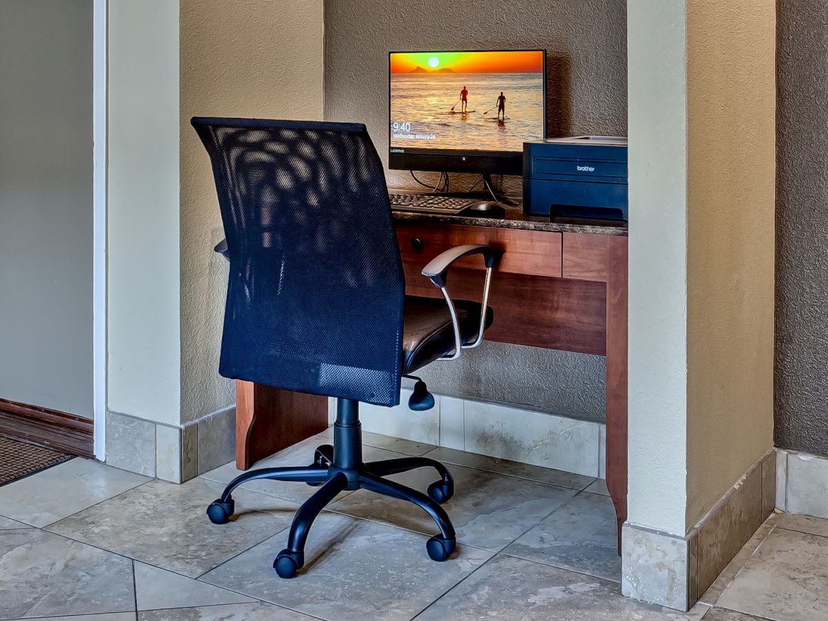 Quality Inn Near Six Flags Discovery Kingdom-Napa Valley