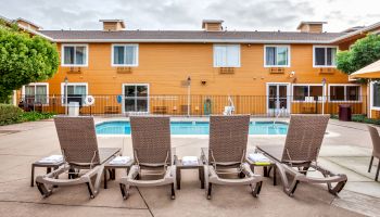 Quality Inn Near Six Flags Discovery Kingdom-Napa Valley