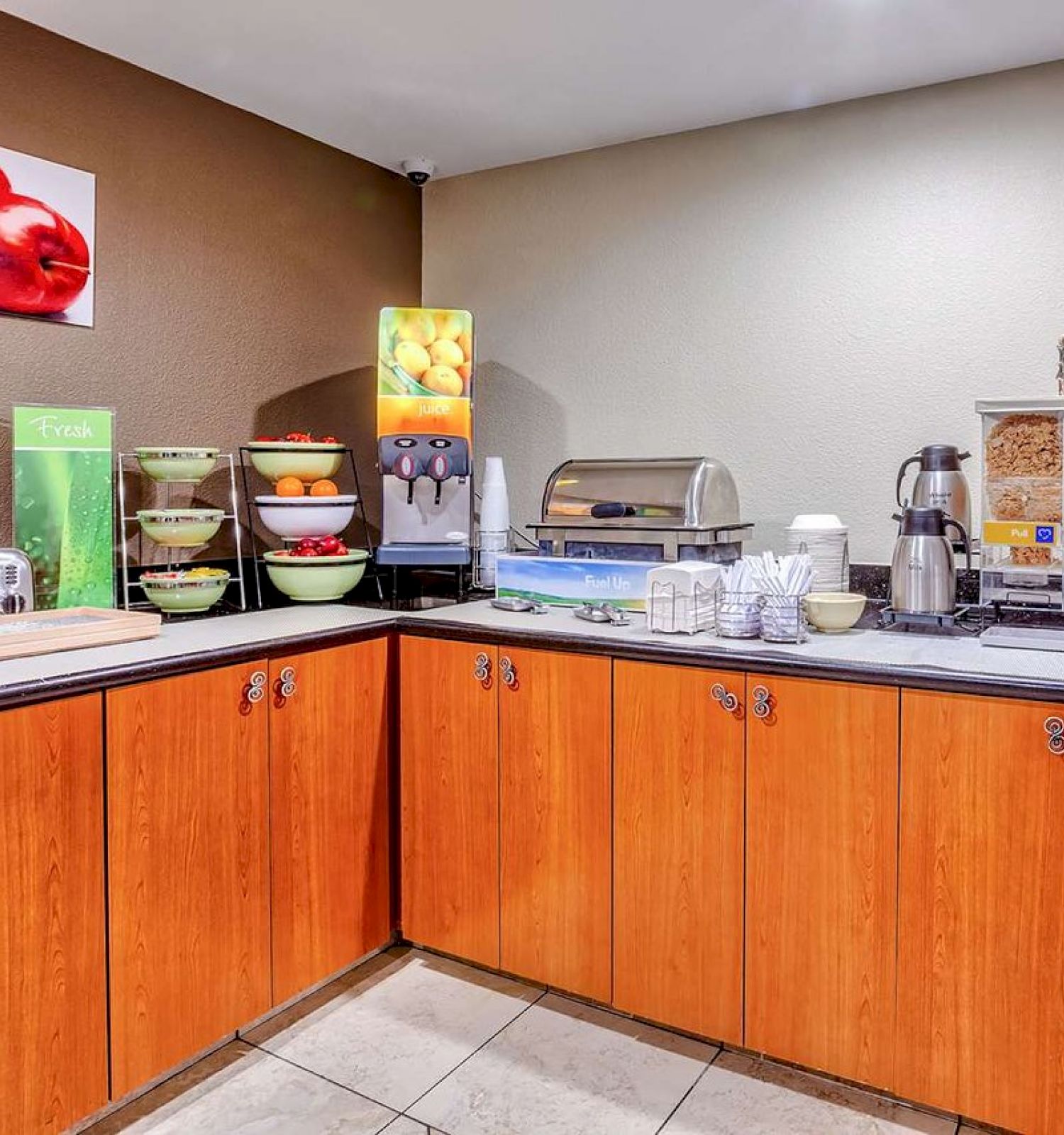 Quality Inn Near Six Flags Discovery Kingdom-Napa Valley
